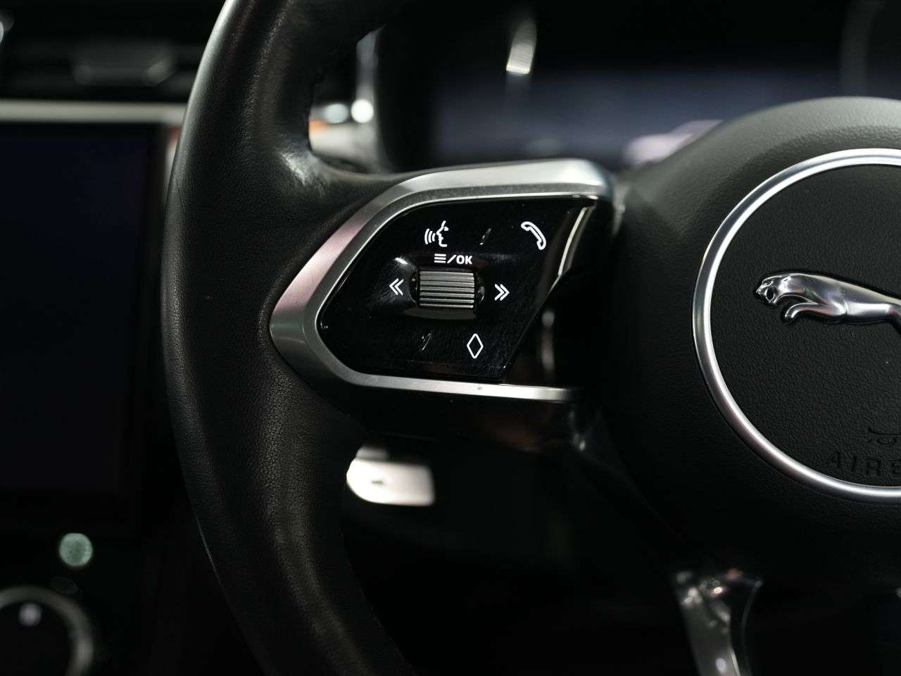 2023 JAGUAR F-PACE 2023 JAGUAR F-PACE