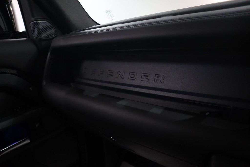 2021 LAND ROVER DEFENDER 90 2021 LAND ROVER DEFENDER 90