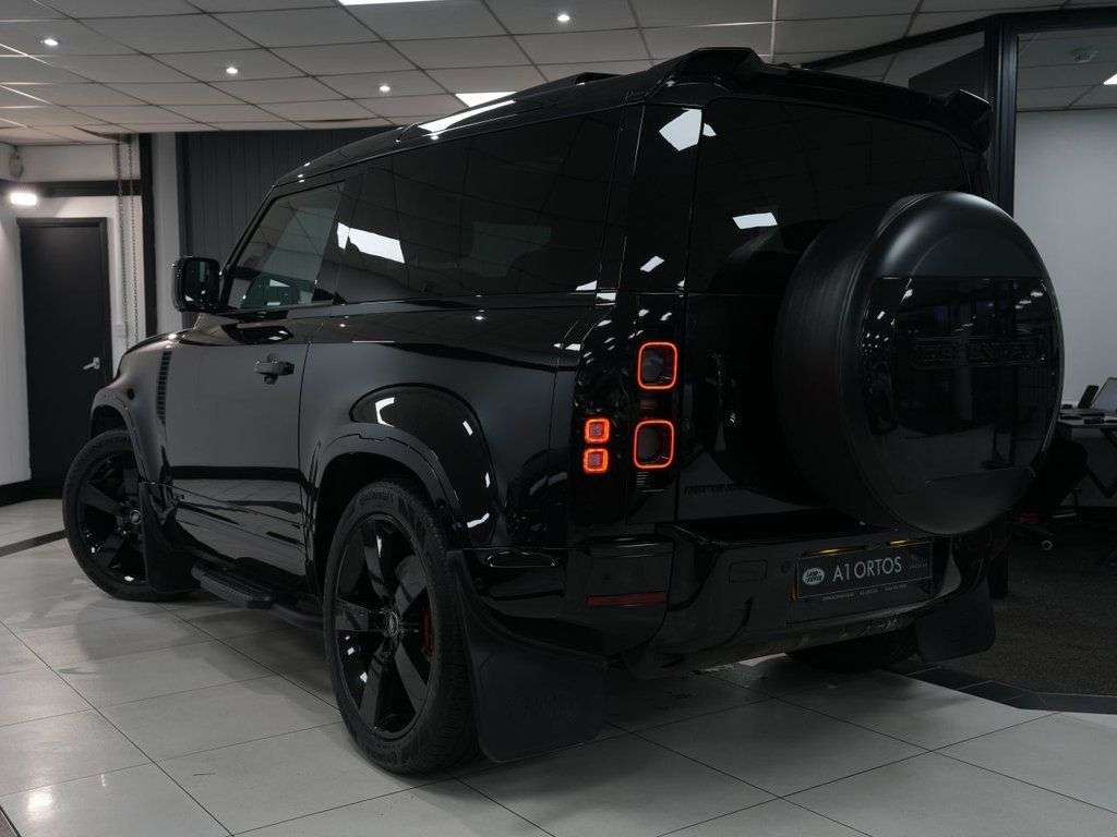 2021 LAND ROVER DEFENDER 90 2021 LAND ROVER DEFENDER 90