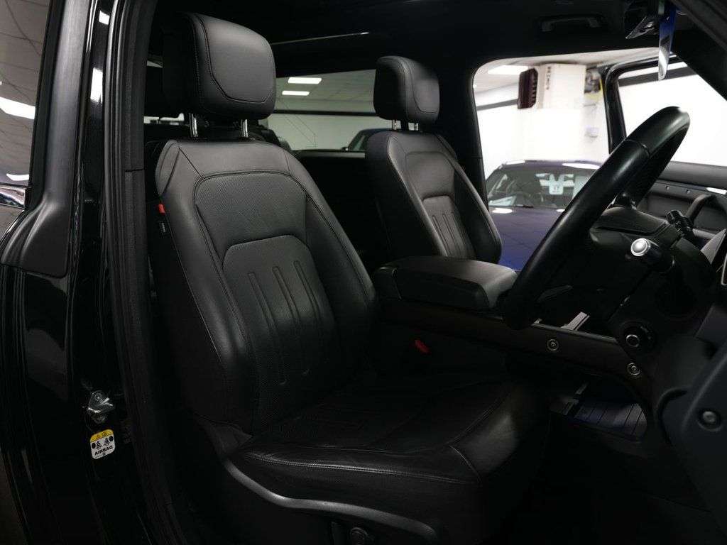 2021 LAND ROVER DEFENDER 90 2021 LAND ROVER DEFENDER 90