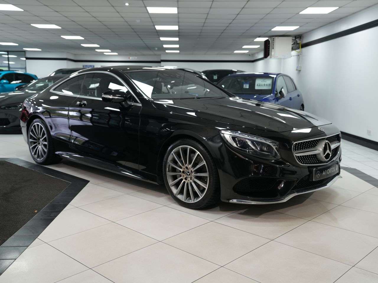 A 2017 MERCEDES-BENZ S CLASS 4.7 S500 V8 AMG Line (Premium) Coupe 2dr Petrol G-Tronic Euro 6 (s/s) (455 A 2017 MERCEDES-BENZ S CLASS 4.7 S500 V8 AMG Line (Premium) Coupe 2dr Petrol G-Tronic Euro 6 (s/s) (455