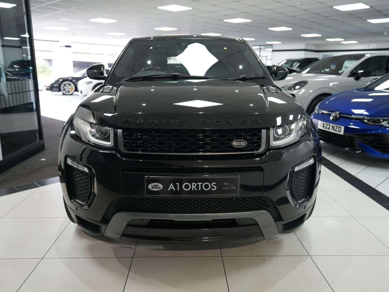 A 2018 LAND ROVER RANGE ROVER EVOQUE 2.0 TD4 HSE Dynamic SUV 5dr Diesel Auto 4WD Euro 6 (s/s) (180 ps) STUNNING A 2018 LAND ROVER RANGE ROVER EVOQUE 2.0 TD4 HSE Dynamic SUV 5dr Diesel Auto 4WD Euro 6 (s/s) (180 ps) STUNNING