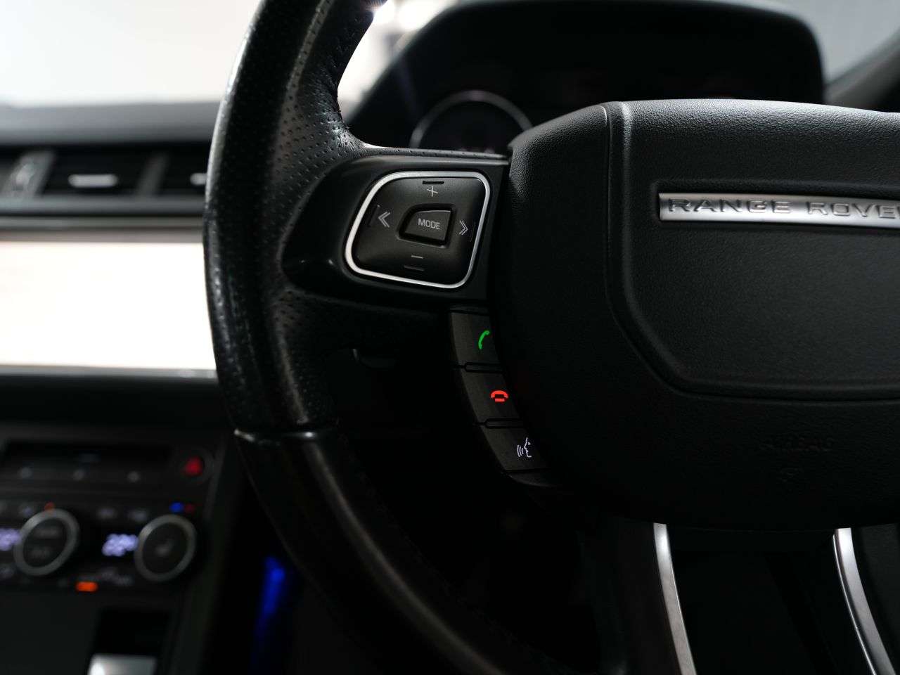 2018 LAND ROVER RANGE ROVER EVOQUE 2018 LAND ROVER RANGE ROVER EVOQUE