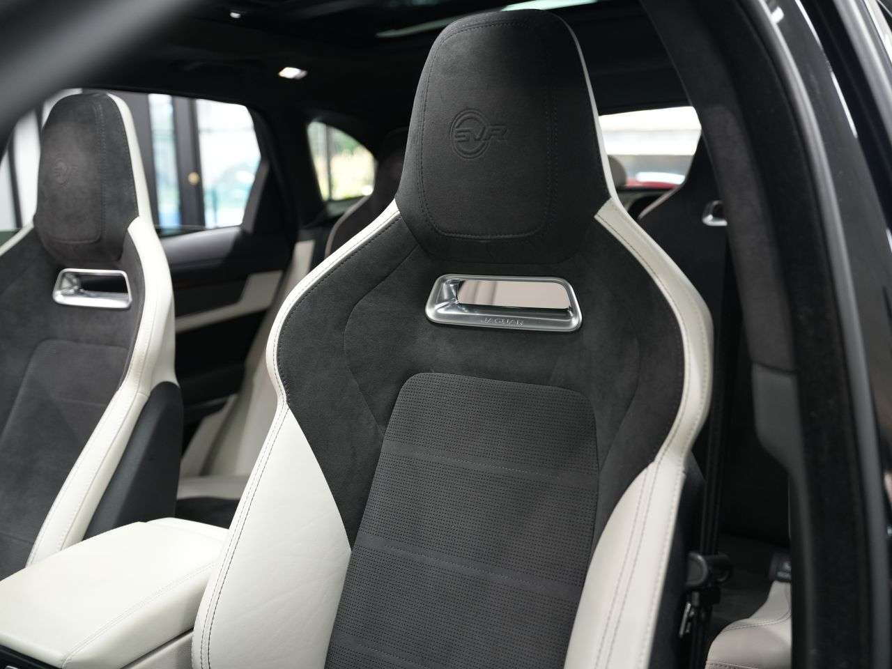 2022 JAGUAR F-PACE 2022 JAGUAR F-PACE