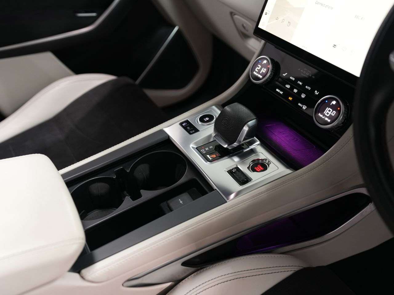 2022 JAGUAR F-PACE 2022 JAGUAR F-PACE