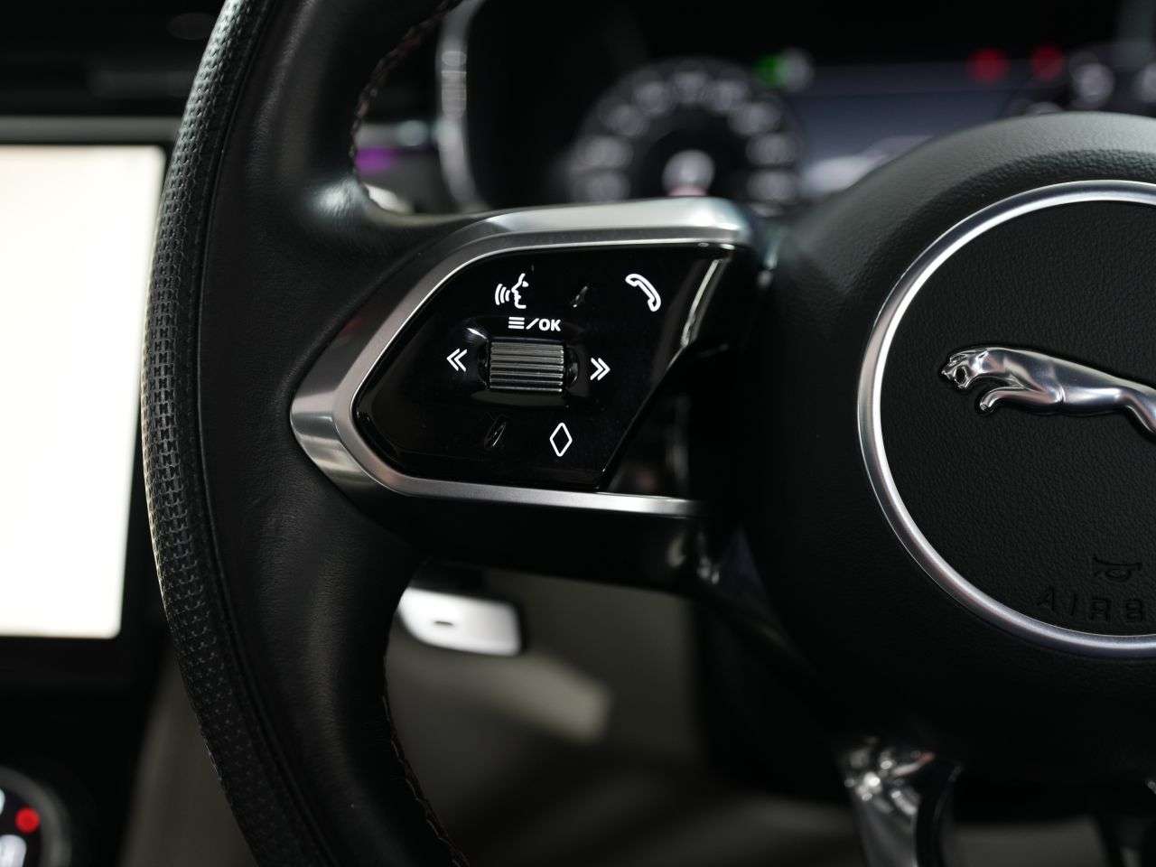 2022 JAGUAR F-PACE 2022 JAGUAR F-PACE
