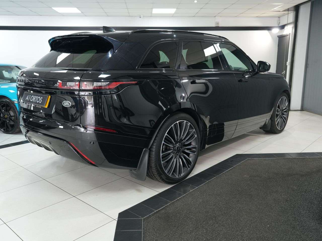 2022 LAND ROVER RANGE ROVER VELAR 2022 LAND ROVER RANGE ROVER VELAR