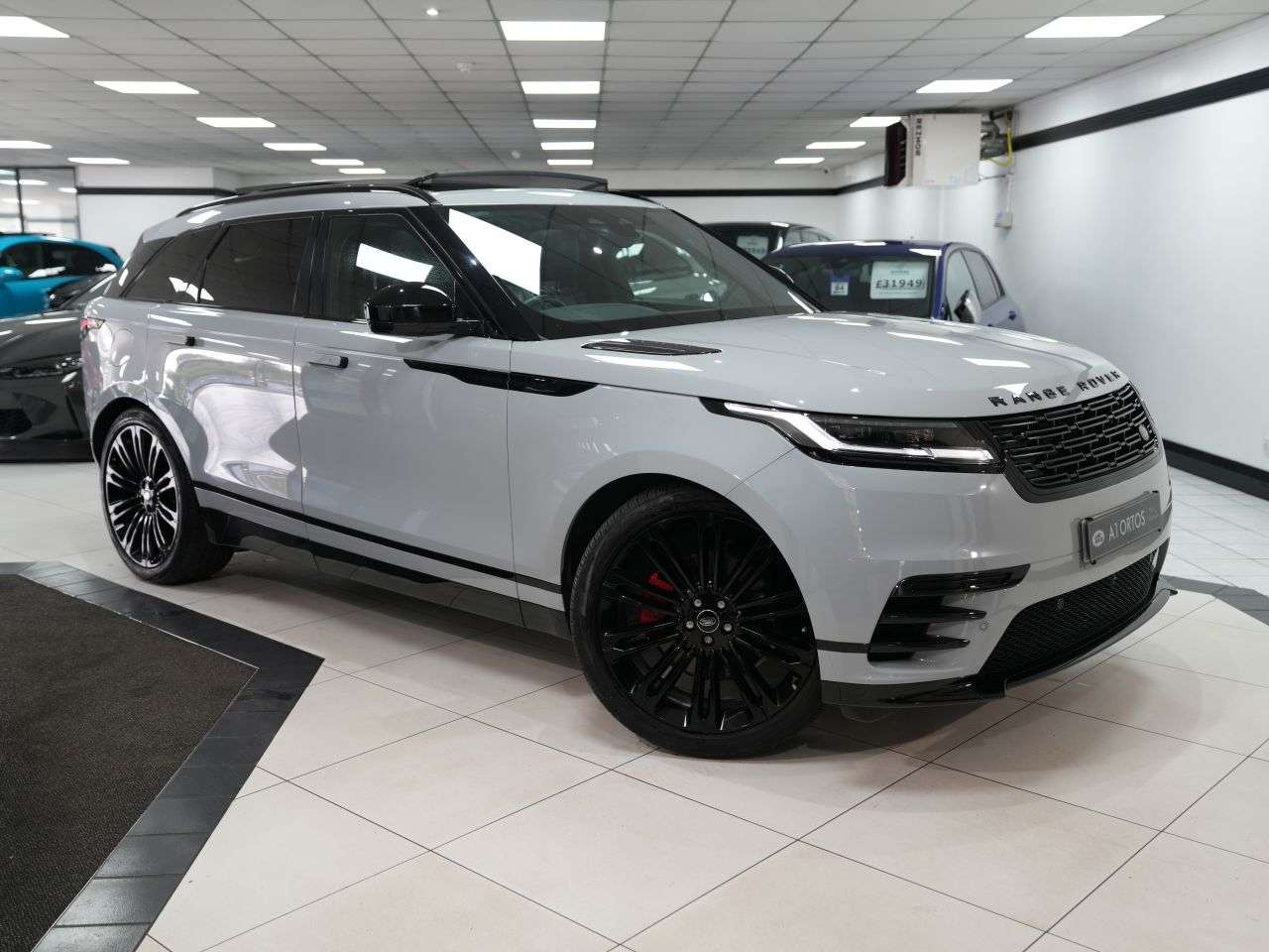 2023 LAND ROVER RANGE ROVER VELAR 2023 LAND ROVER RANGE ROVER VELAR