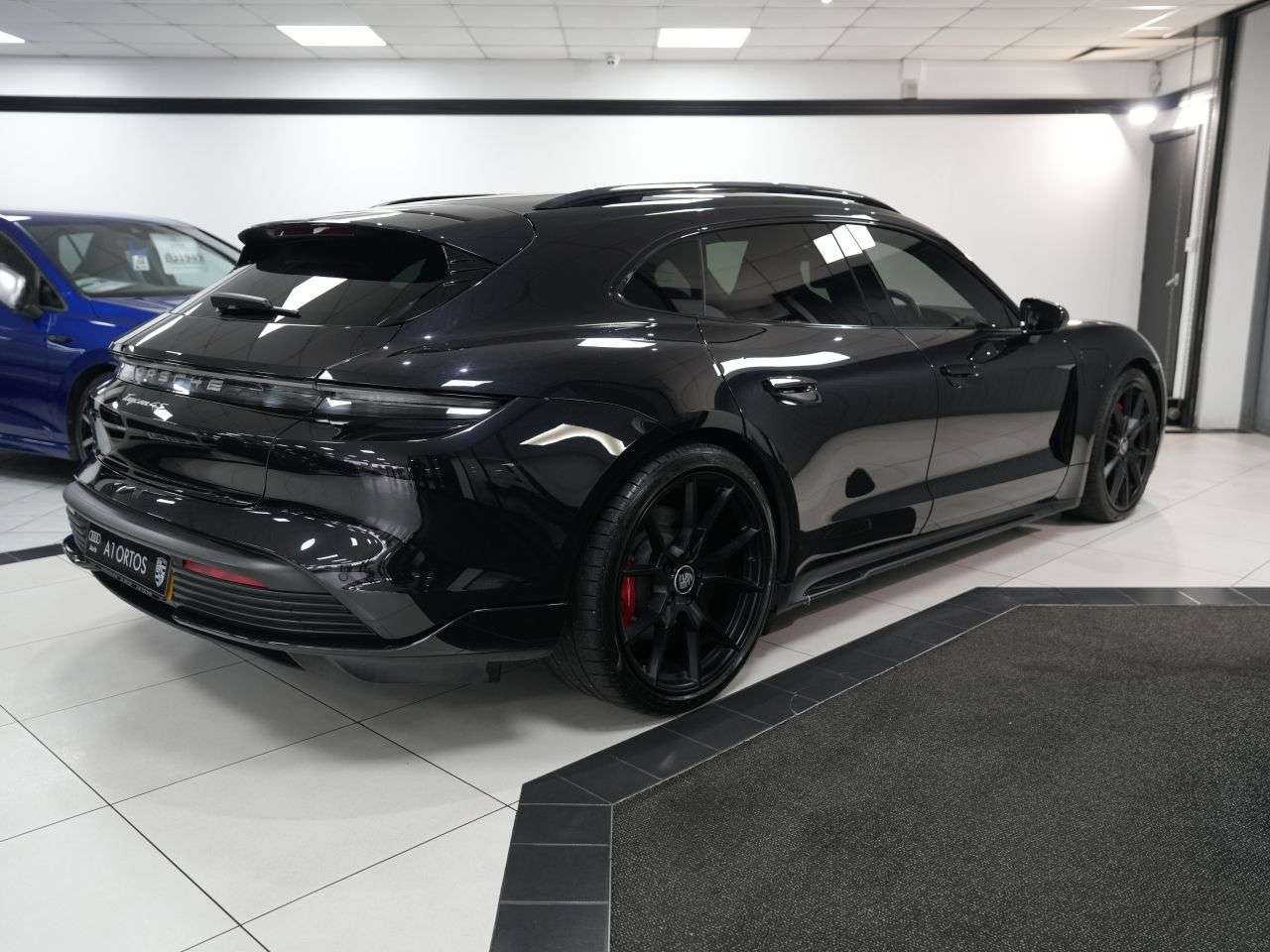 2023 PORSCHE TAYCAN 2023 PORSCHE TAYCAN
