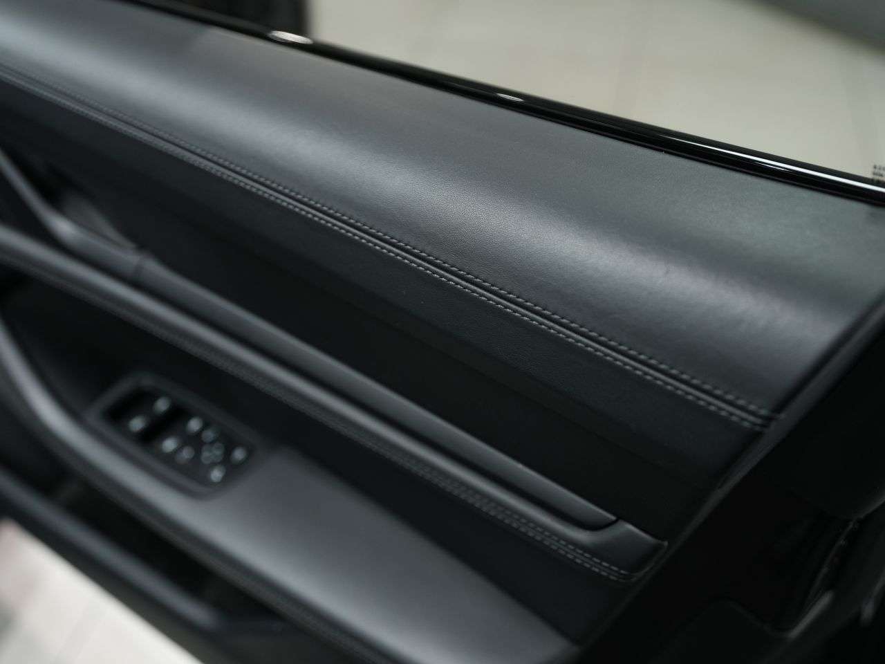 2023 PORSCHE TAYCAN 2023 PORSCHE TAYCAN