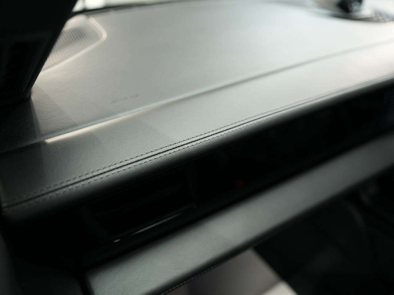 2023 PORSCHE TAYCAN 2023 PORSCHE TAYCAN