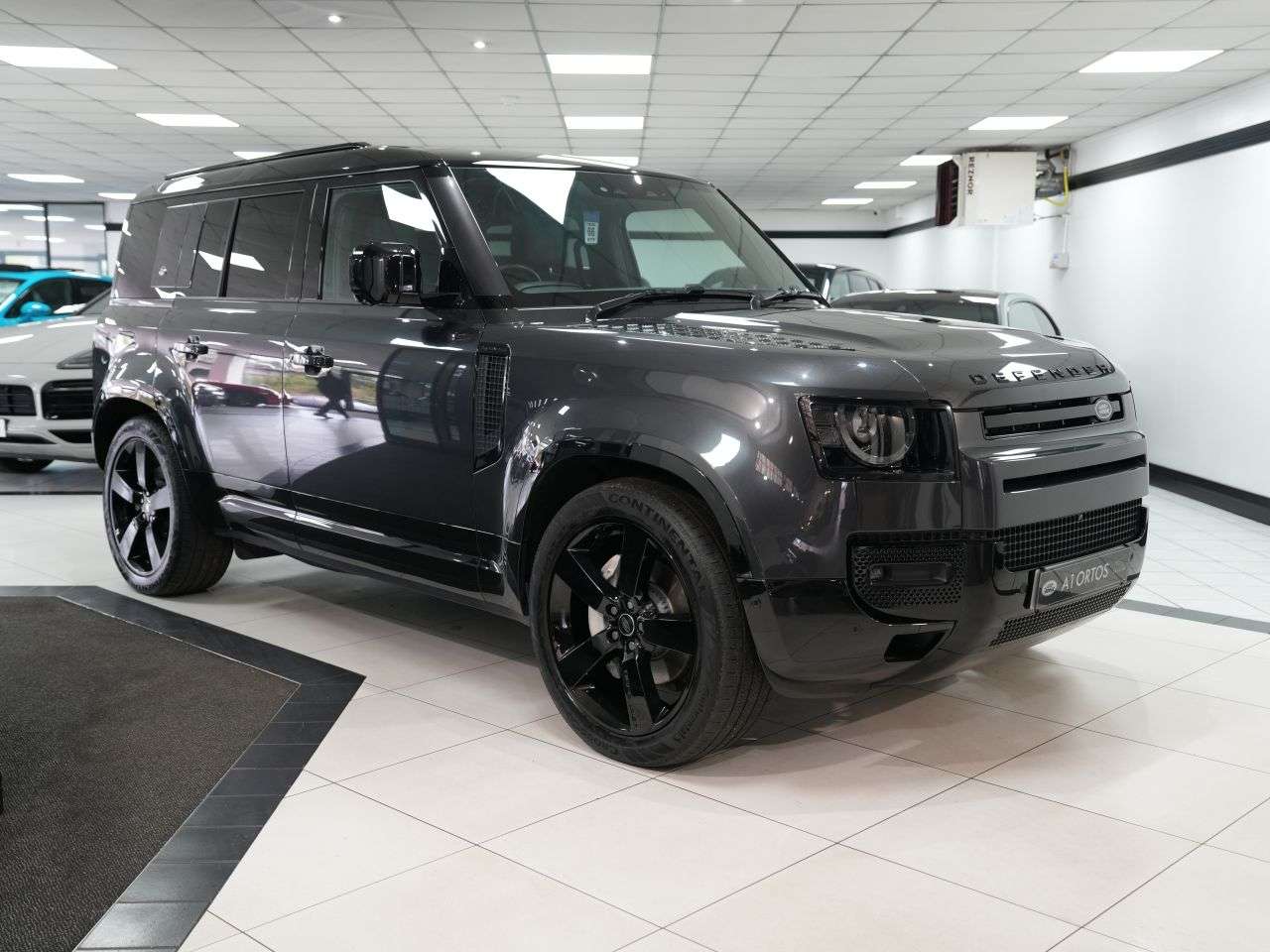 A 2023 LAND ROVER DEFENDER 110 3.0 D300 MHEV X-Dynamic HSE SUV 5dr Diesel Auto 4WD Euro 6 (s/s) (300 ps) 1 A 2023 LAND ROVER DEFENDER 110 3.0 D300 MHEV X-Dynamic HSE SUV 5dr Diesel Auto 4WD Euro 6 (s/s) (300 ps) 1