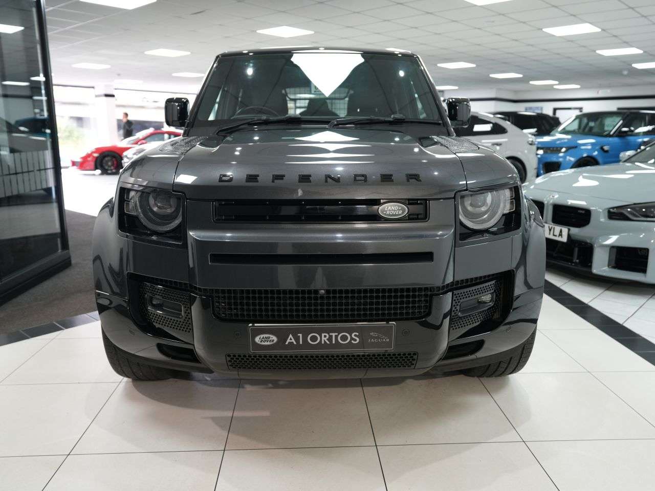 A 2023 LAND ROVER DEFENDER 110 3.0 D300 MHEV X-Dynamic HSE SUV 5dr Diesel Auto 4WD Euro 6 (s/s) (300 ps) 1 A 2023 LAND ROVER DEFENDER 110 3.0 D300 MHEV X-Dynamic HSE SUV 5dr Diesel Auto 4WD Euro 6 (s/s) (300 ps) 1