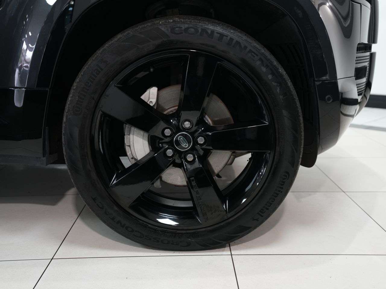 2023 LAND ROVER DEFENDER 110 2023 LAND ROVER DEFENDER 110