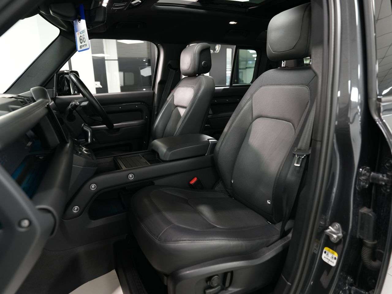 2023 LAND ROVER DEFENDER 110 2023 LAND ROVER DEFENDER 110