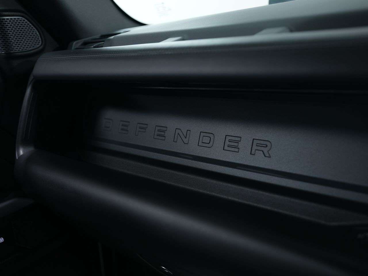 2023 LAND ROVER DEFENDER 110 2023 LAND ROVER DEFENDER 110