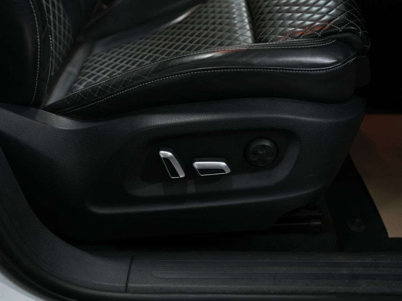 2016 AUDI SQ5 2016 AUDI SQ5