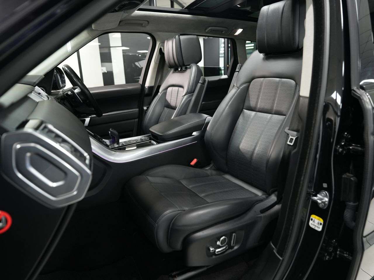 2018 LAND ROVER RANGE ROVER SPORT 2018 LAND ROVER RANGE ROVER SPORT