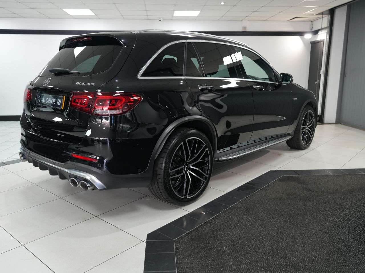 2021 MERCEDES-BENZ GLC 2021 MERCEDES-BENZ GLC