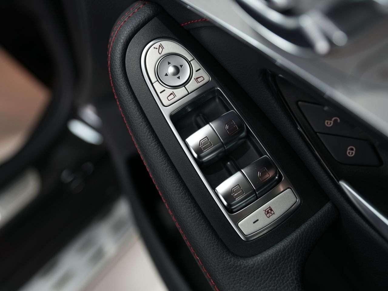 2021 MERCEDES-BENZ GLC 2021 MERCEDES-BENZ GLC