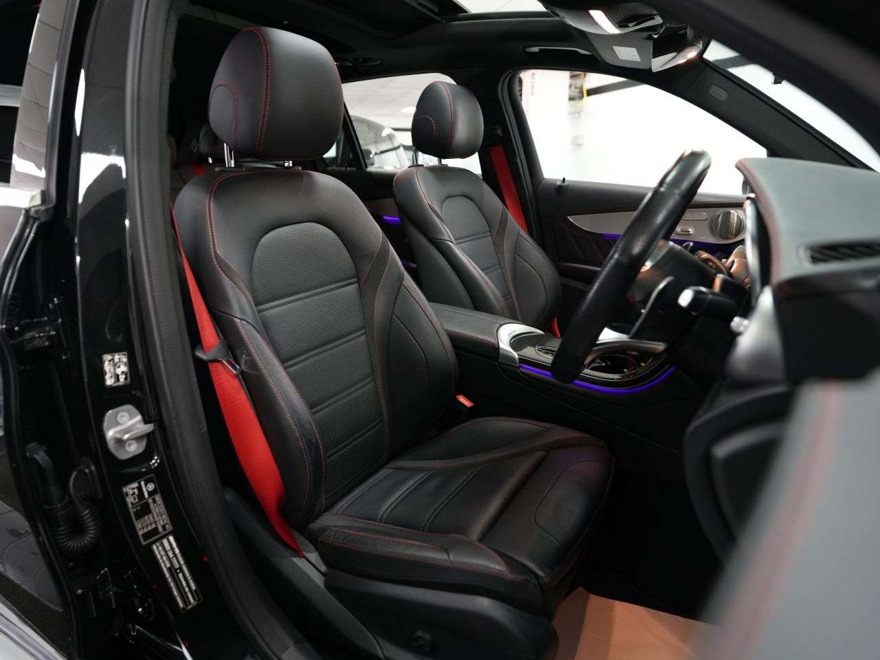 2021 MERCEDES-BENZ GLC 2021 MERCEDES-BENZ GLC