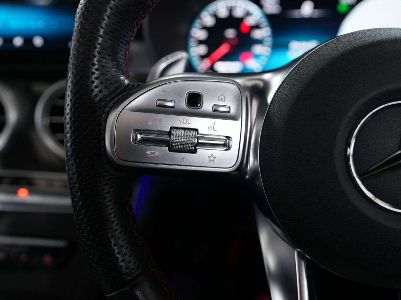 2021 MERCEDES-BENZ GLC 2021 MERCEDES-BENZ GLC