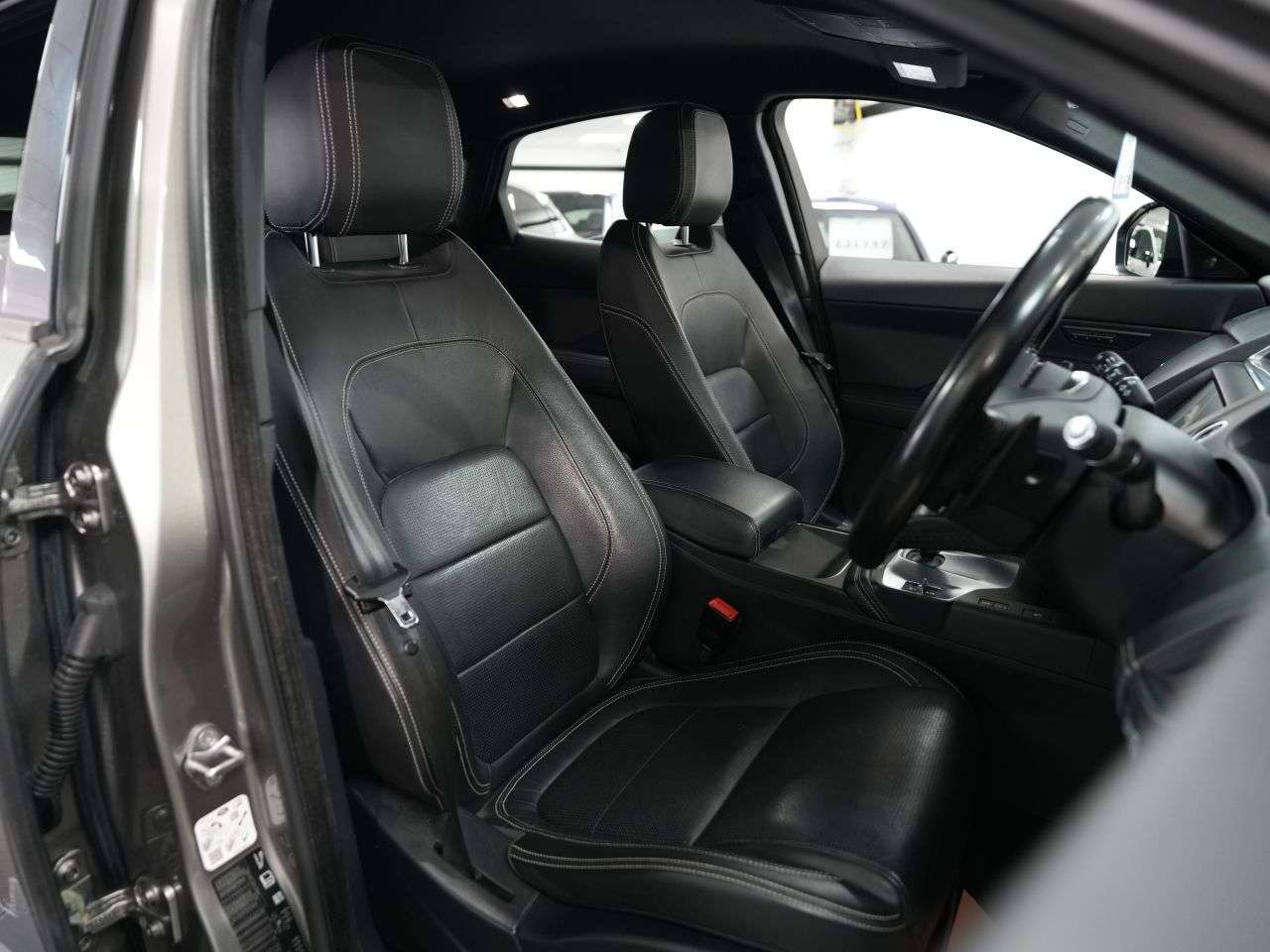 2018 JAGUAR E-PACE 2018 JAGUAR E-PACE