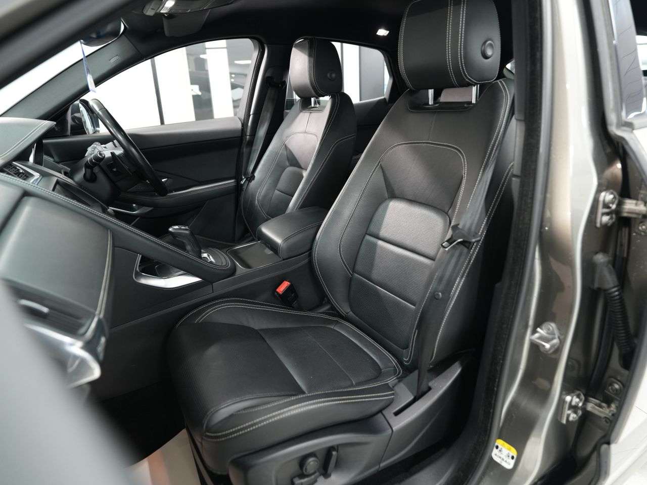 2018 JAGUAR E-PACE 2018 JAGUAR E-PACE