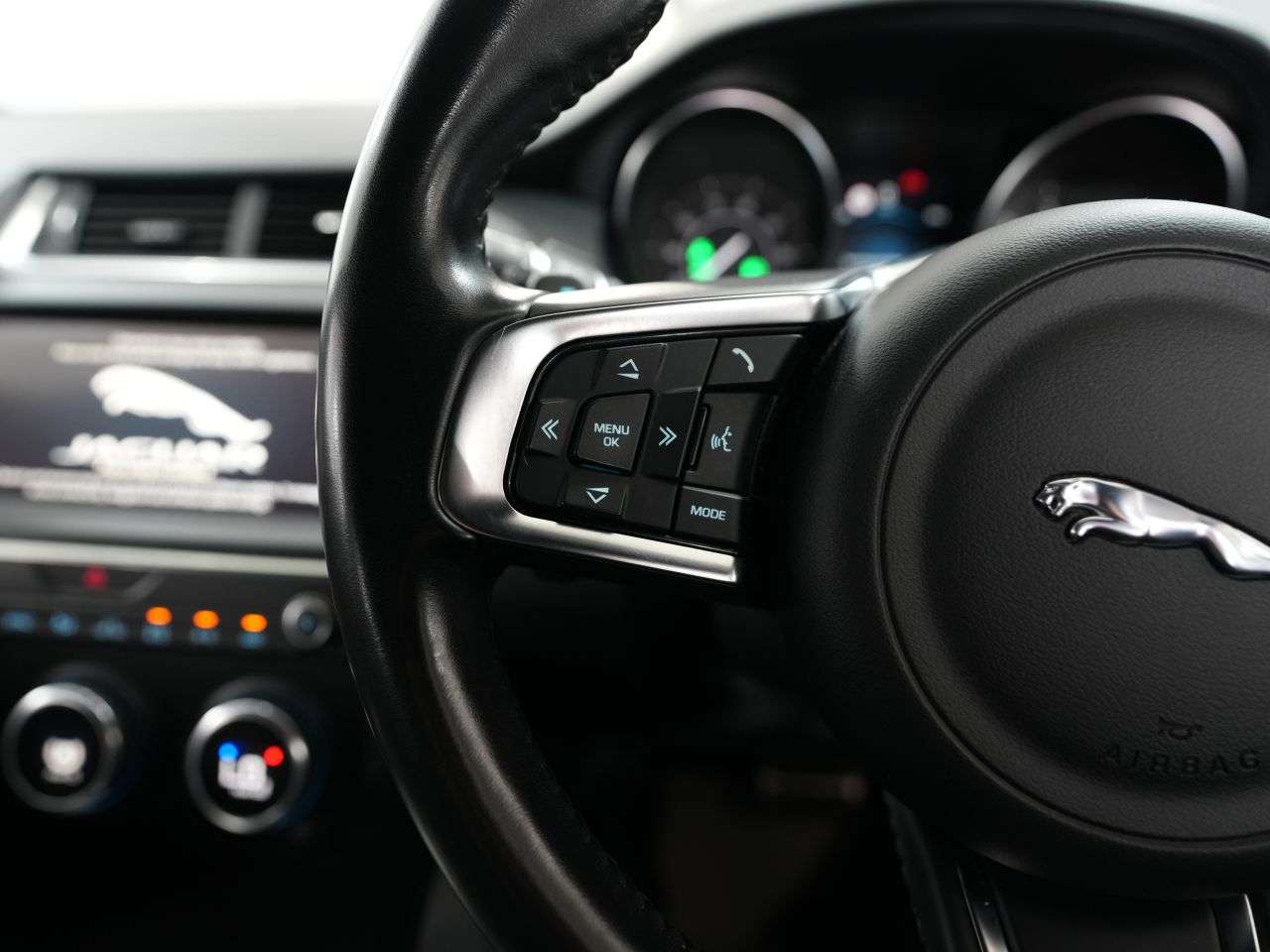 2018 JAGUAR E-PACE 2018 JAGUAR E-PACE