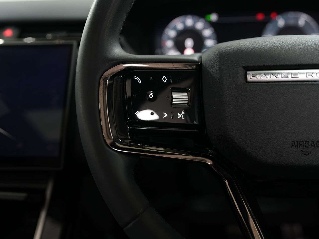 2023 LAND ROVER RANGE ROVER VELAR 2023 LAND ROVER RANGE ROVER VELAR