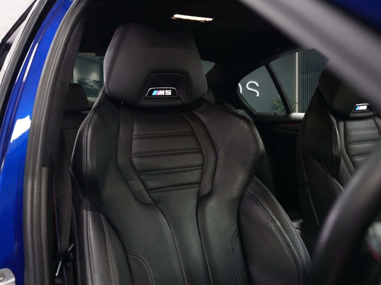 A 2019 BMW M5 4.4 V8 GPF Saloon 4dr Petrol Steptronic xDrive Euro 6 (s/s) (600 ps) ONE FO A 2019 BMW M5 4.4 V8 GPF Saloon 4dr Petrol Steptronic xDrive Euro 6 (s/s) (600 ps) ONE FO