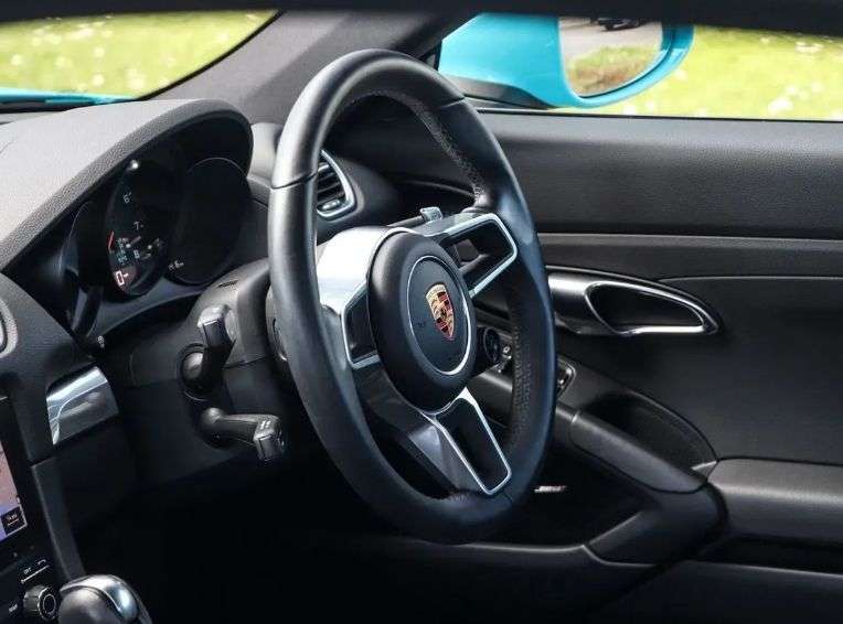 2019 PORSCHE 718 CAYMAN 2019 PORSCHE 718 CAYMAN