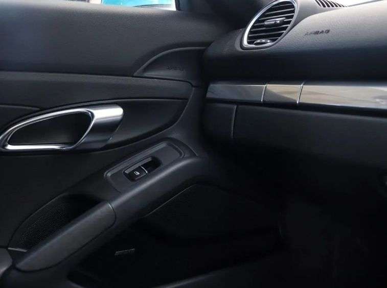 2019 PORSCHE 718 CAYMAN 2019 PORSCHE 718 CAYMAN