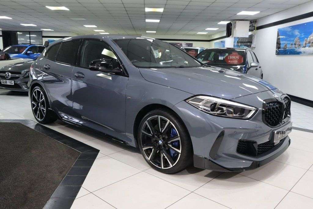 A 2020 BMW 1 SERIES 2.0 M135i Hatchback 5dr Petrol Auto xDrive Euro 6 (s/s) (306 ps) STUNNING C A 2020 BMW 1 SERIES 2.0 M135i Hatchback 5dr Petrol Auto xDrive Euro 6 (s/s) (306 ps) STUNNING C