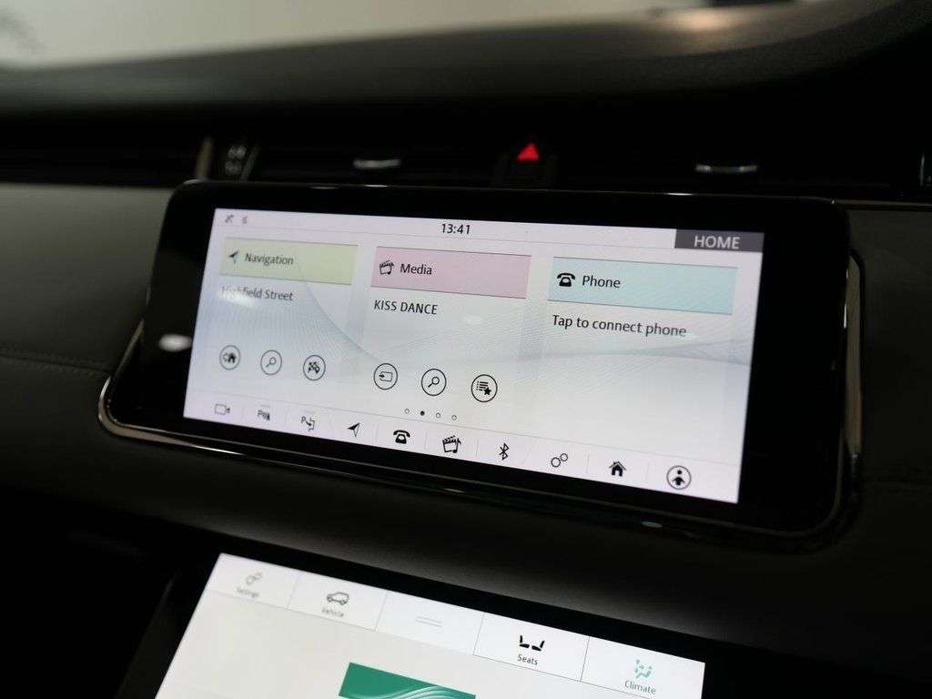 2019 LAND ROVER RANGE ROVER EVOQUE 2019 LAND ROVER RANGE ROVER EVOQUE