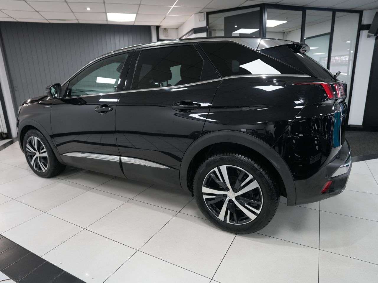 2018 PEUGEOT 3008 2018 PEUGEOT 3008