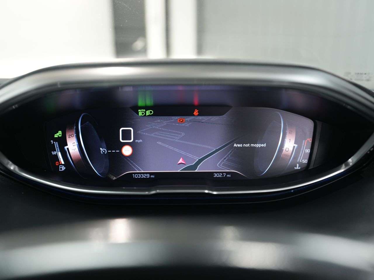 A 2018 PEUGEOT 3008 1.6 BlueHDi GT Line SUV 5dr Diesel Manual Euro 6 (s/s) (120 ps) 1 FORMER KE A 2018 PEUGEOT 3008 1.6 BlueHDi GT Line SUV 5dr Diesel Manual Euro 6 (s/s) (120 ps) 1 FORMER KE