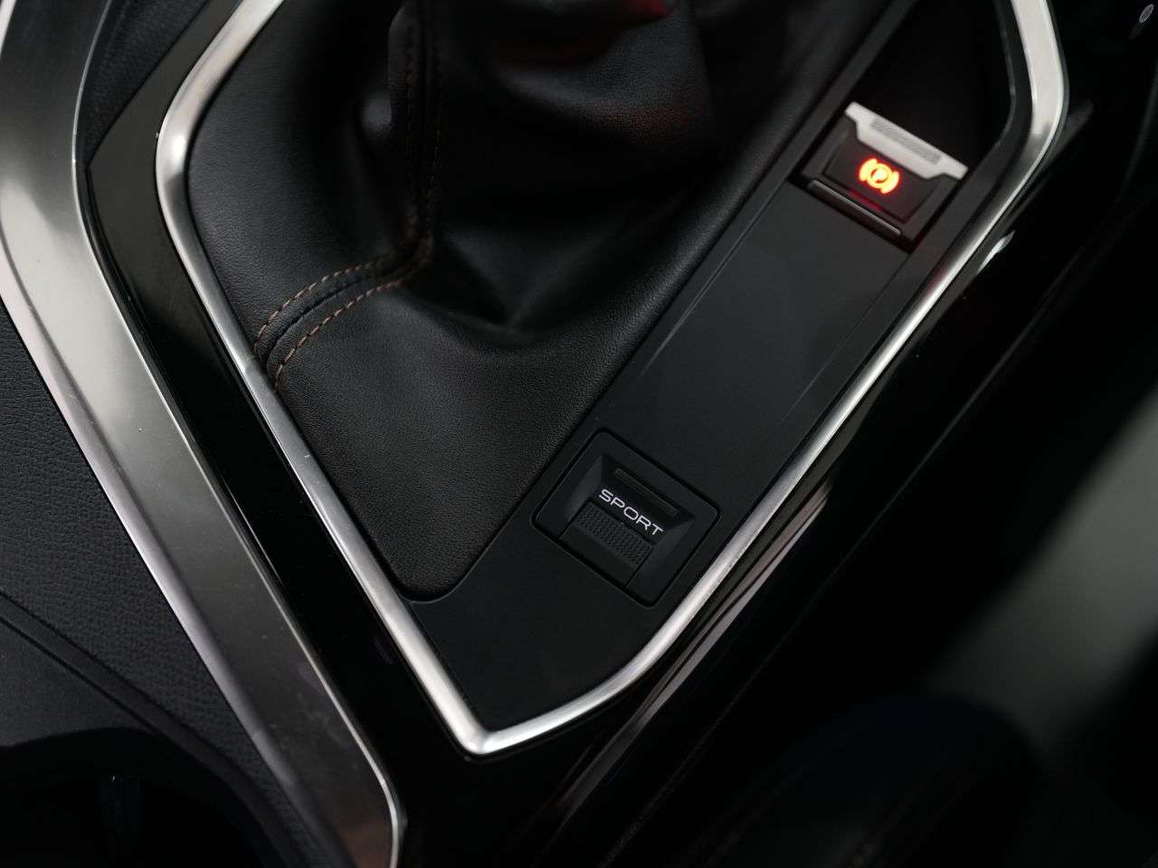 2018 PEUGEOT 3008 2018 PEUGEOT 3008
