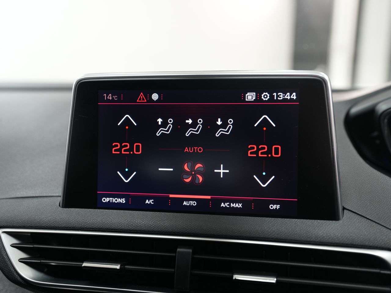 2018 PEUGEOT 3008 2018 PEUGEOT 3008