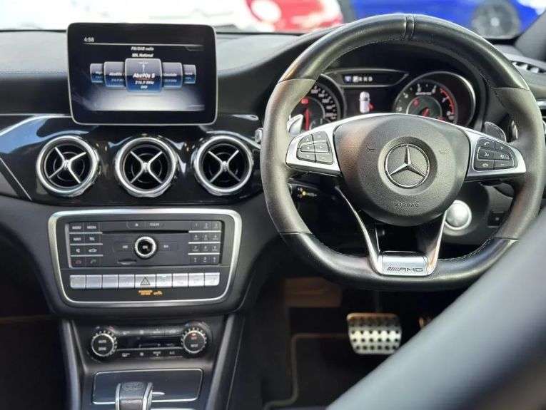 A 2018 MERCEDES-BENZ GLA 2.0 GLA45 AMG (Premium) SUV 5dr Petrol AMG SpdS DCT 4MATIC Euro 6 (s/s) (38 A 2018 MERCEDES-BENZ GLA 2.0 GLA45 AMG (Premium) SUV 5dr Petrol AMG SpdS DCT 4MATIC Euro 6 (s/s) (38