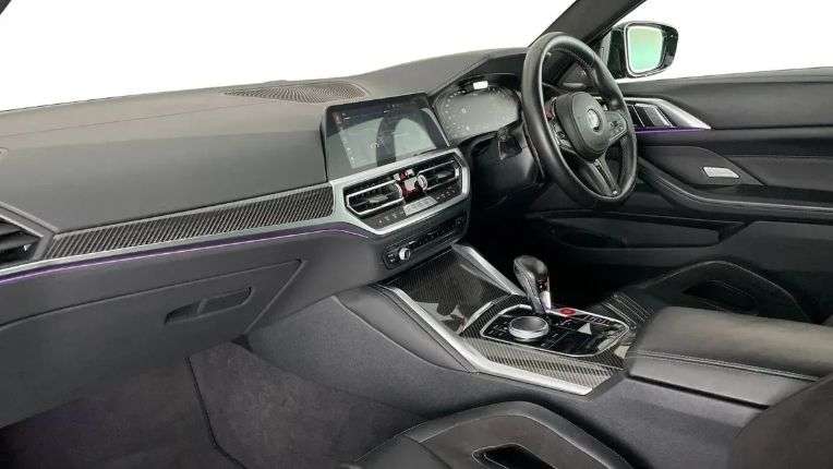 2023 BMW M4 2023 BMW M4
