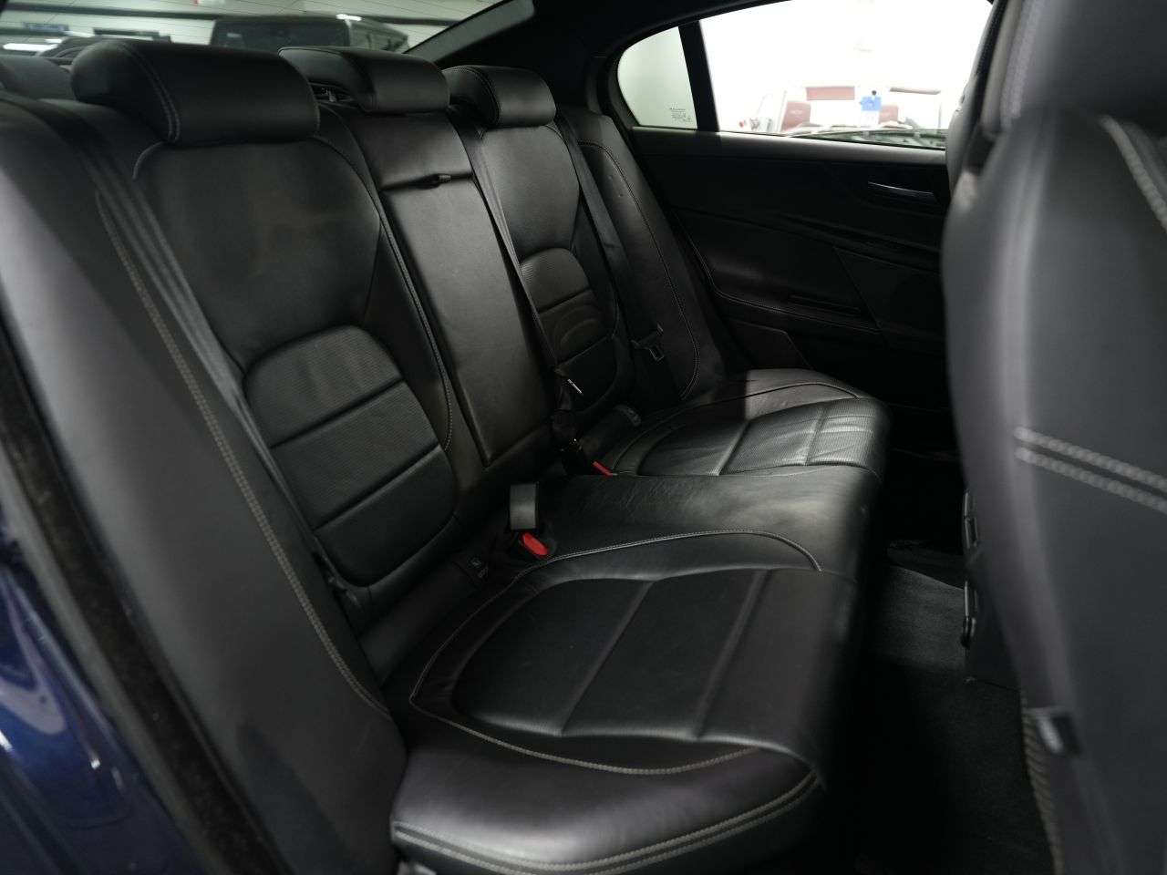 2016 JAGUAR XE 2016 JAGUAR XE