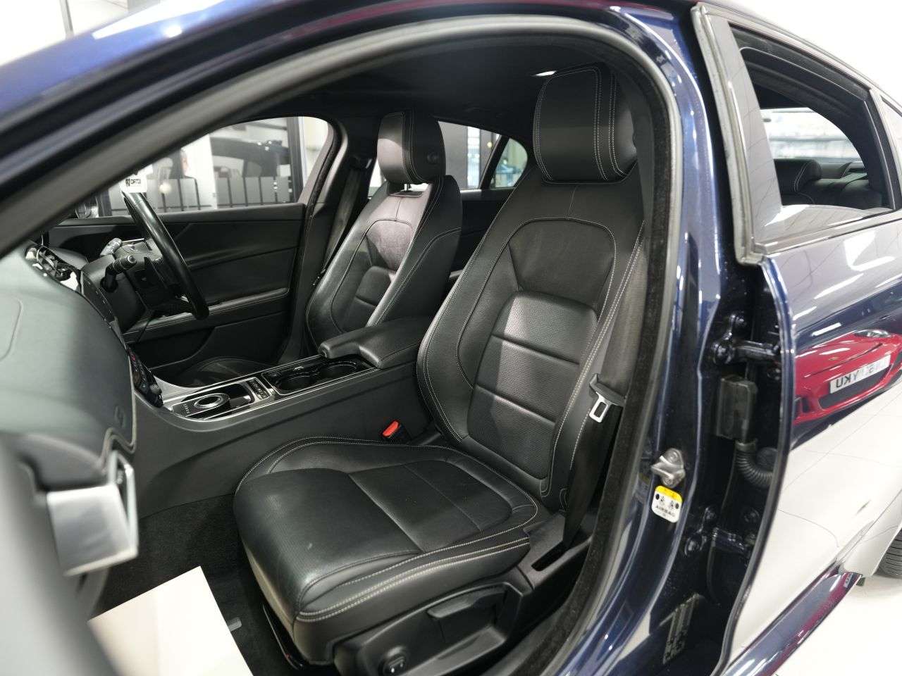 2016 JAGUAR XE 2016 JAGUAR XE