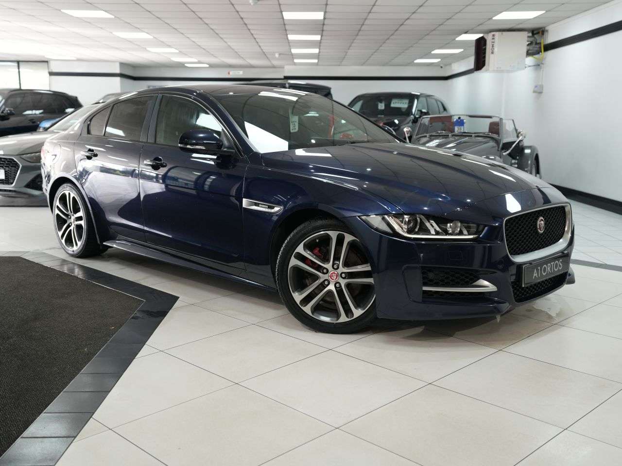 2016 JAGUAR XE 2016 JAGUAR XE