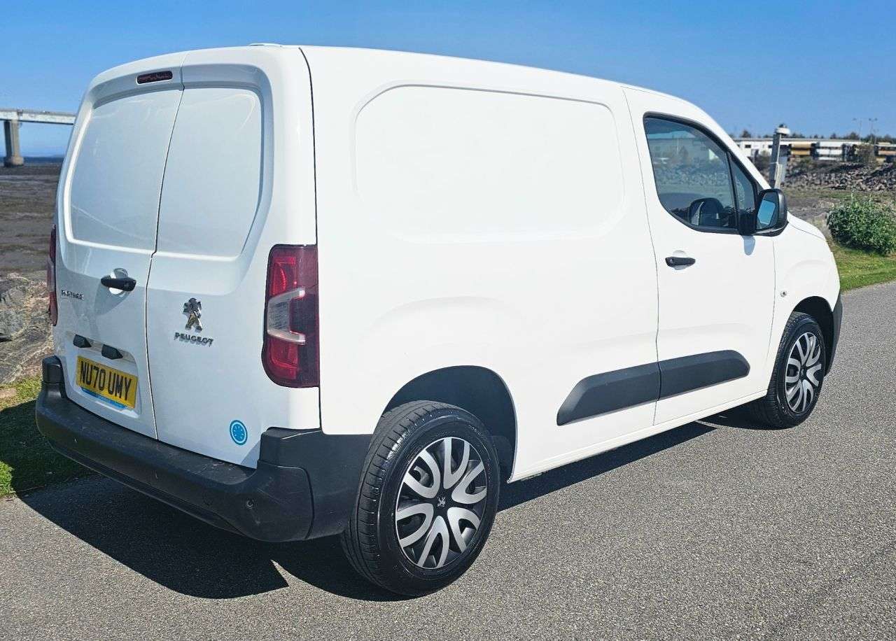 A 2020 PEUGEOT PARTNER 1.5 BlueHDi 1000 Professional Standard Panel Van 5dr Diesel Manual SWB Euro A 2020 PEUGEOT PARTNER 1.5 BlueHDi 1000 Professional Standard Panel Van 5dr Diesel Manual SWB Euro