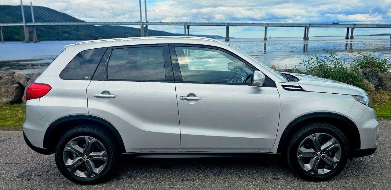 A 2018 SUZUKI VITARA 1.6 SZ5 SUV 5dr Petrol Manual Euro 6 (s/s) (120 ps) A 2018 SUZUKI VITARA 1.6 SZ5 SUV 5dr Petrol Manual Euro 6 (s/s) (120 ps)