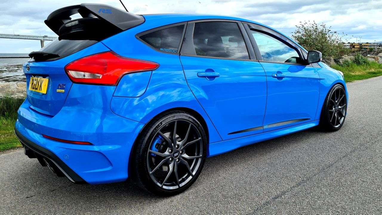 A 2018 FORD FOCUS RS A 2018 FORD FOCUS RS