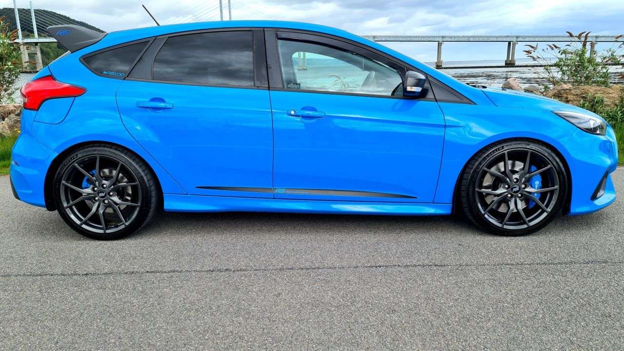 A 2018 FORD FOCUS RS A 2018 FORD FOCUS RS