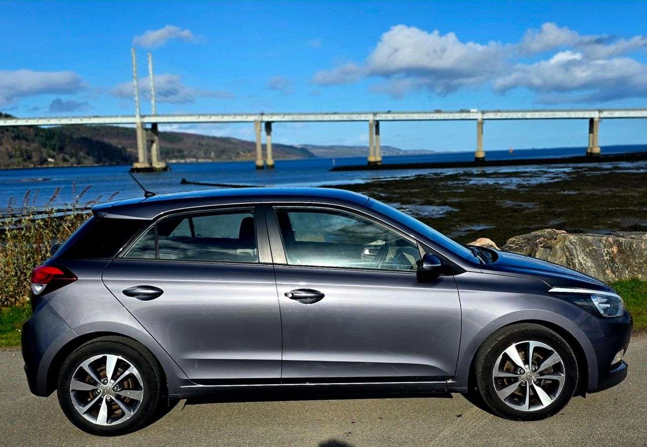 A 2015 HYUNDAI I20 1.4 CRDi SE Hatchback 5dr Diesel Manual Euro 6 (90 ps) A 2015 HYUNDAI I20 1.4 CRDi SE Hatchback 5dr Diesel Manual Euro 6 (90 ps)