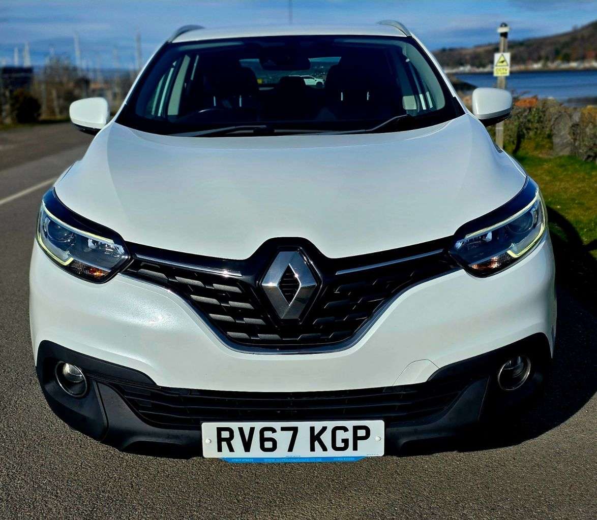 A 2017 RENAULT KADJAR 1.5 dCi Dynamique Nav SUV 5dr Diesel Manual Euro 6 (s/s) (110 ps) A 2017 RENAULT KADJAR 1.5 dCi Dynamique Nav SUV 5dr Diesel Manual Euro 6 (s/s) (110 ps)